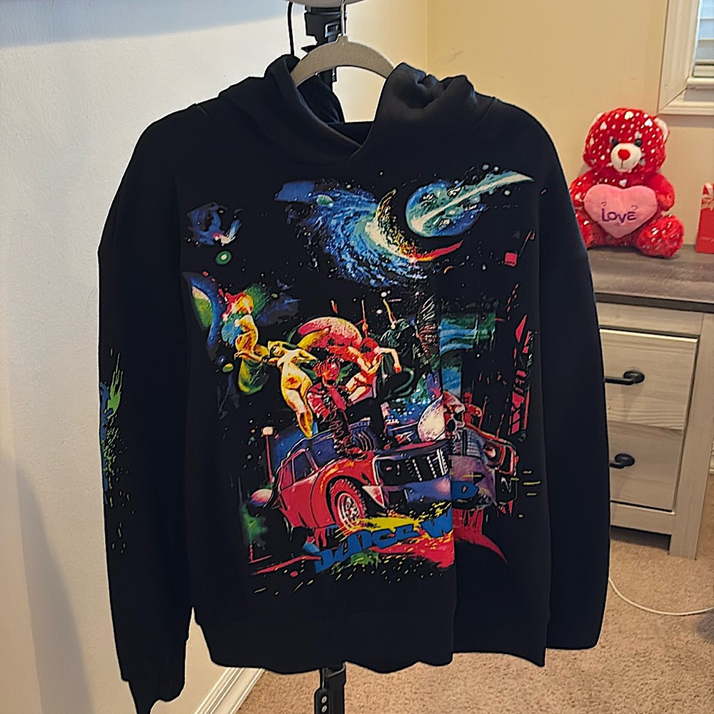 v lone hoodie never warn